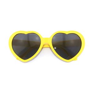 Sonnenbrille Herzform